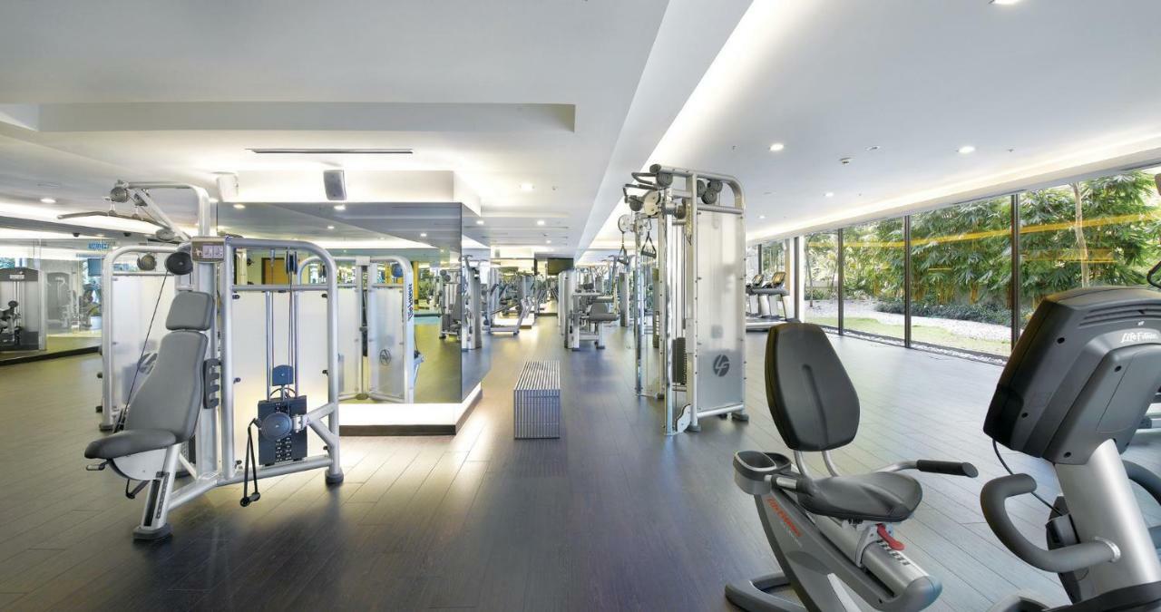 Shangri-La Kuala Lumpur Exterior foto The gym at the hotel